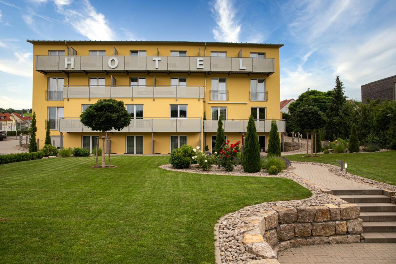 Hotel Sonnengarten Sommerhausen Exteriör bild