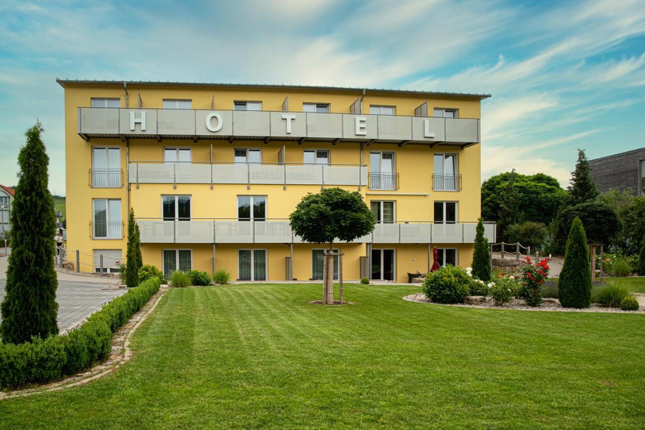 Hotel Sonnengarten Sommerhausen Exteriör bild